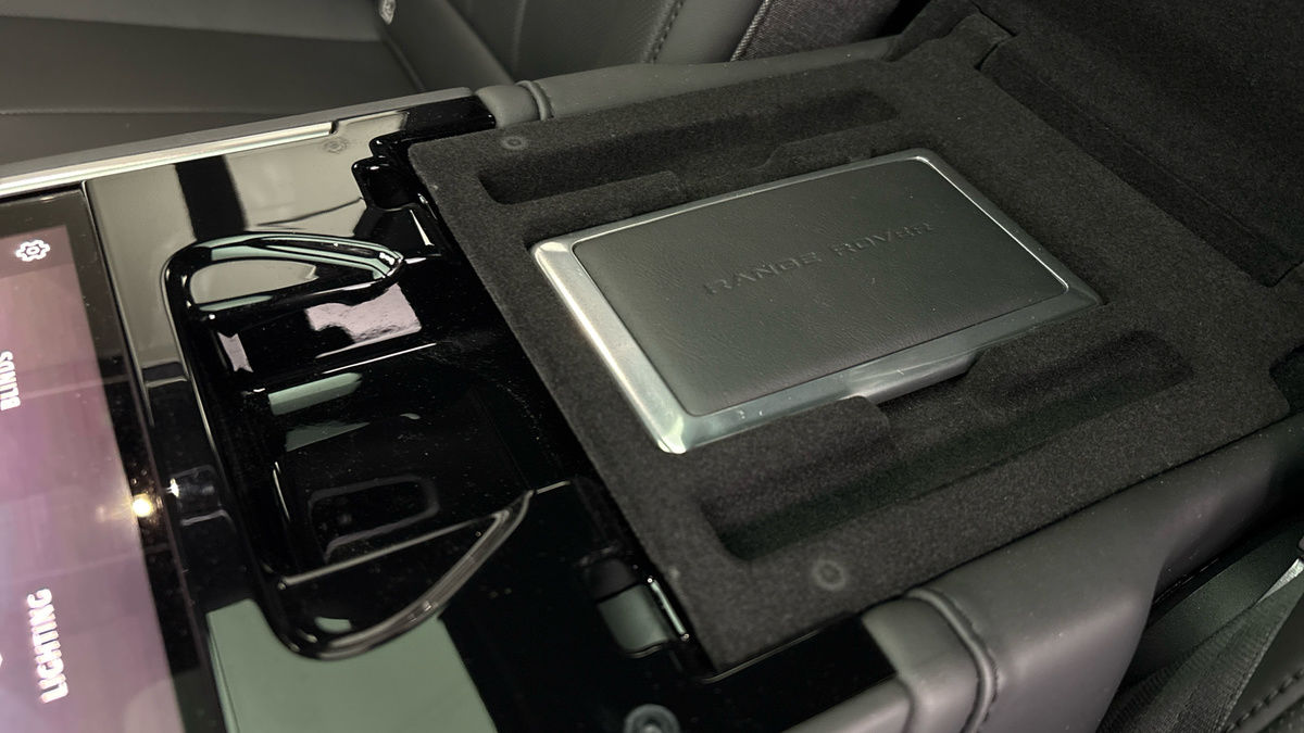 Land Rover Range Rover Image 41