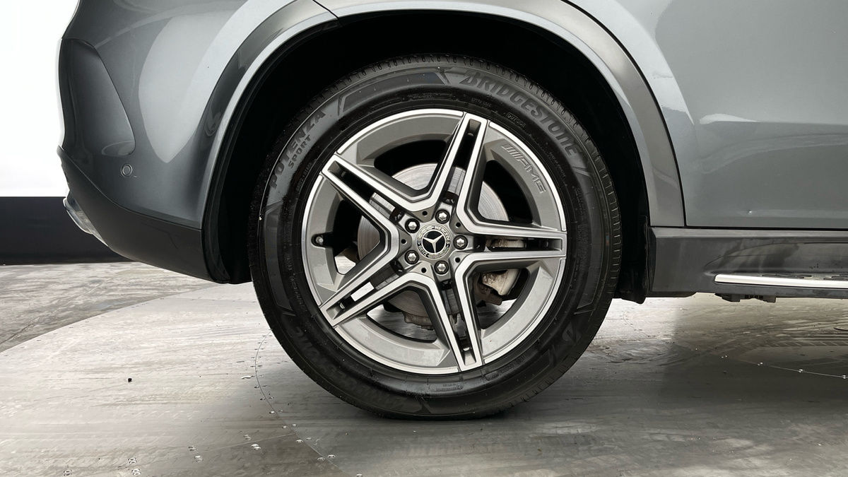 Mercedes-Benz GLE Image 10