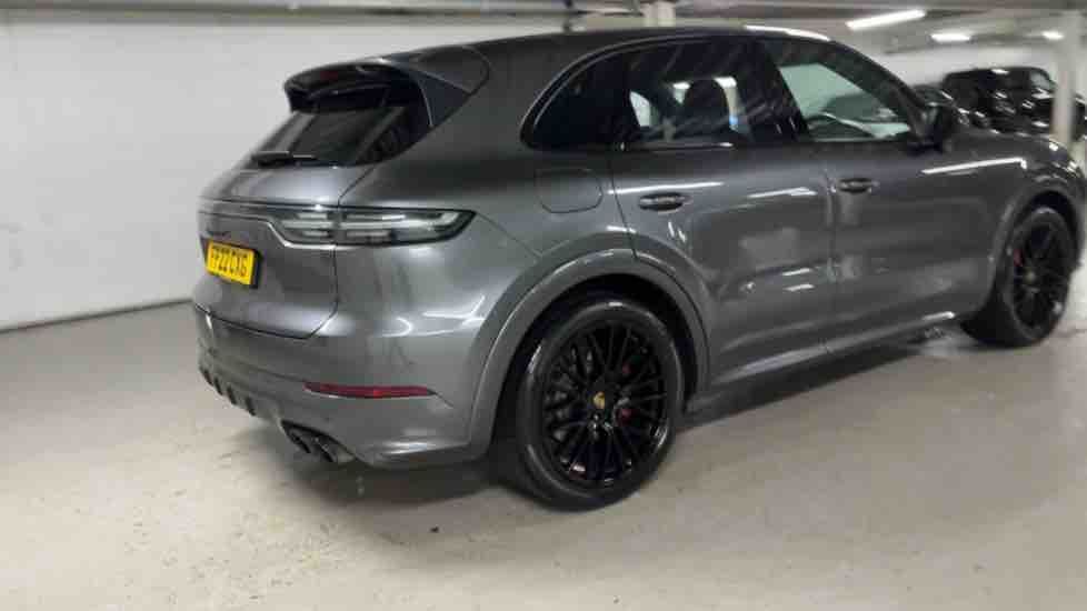 More views of Porsche Cayenne