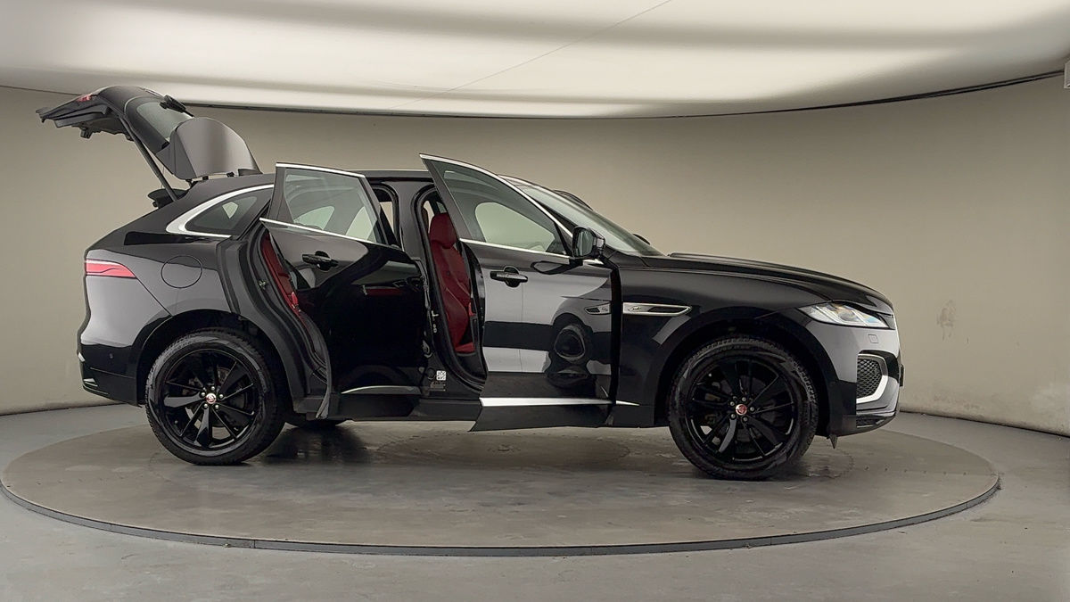 More views of Jaguar F-PACE