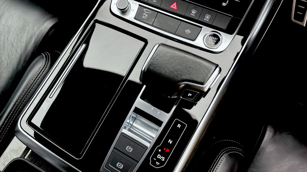 Audi Q7 Image 6