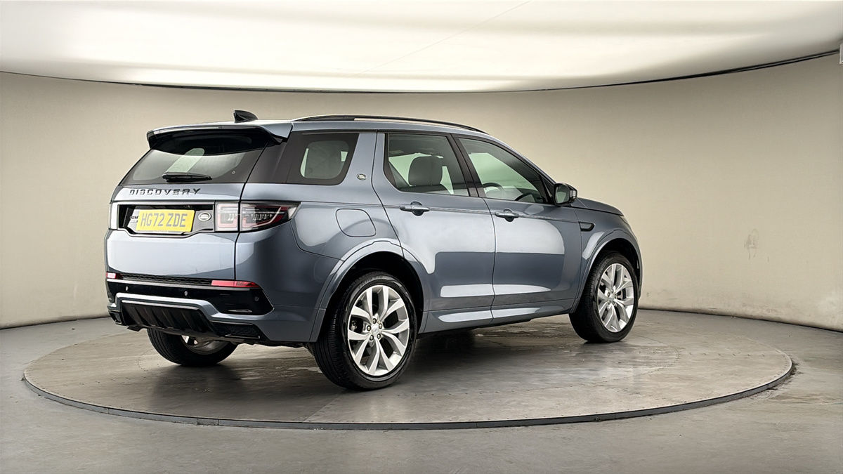 Land Rover Discovery Sport Image 21