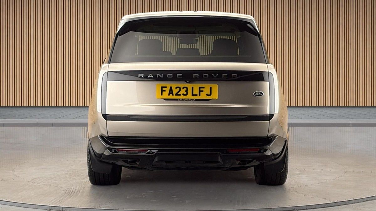 Land Rover Range Rover Image 4