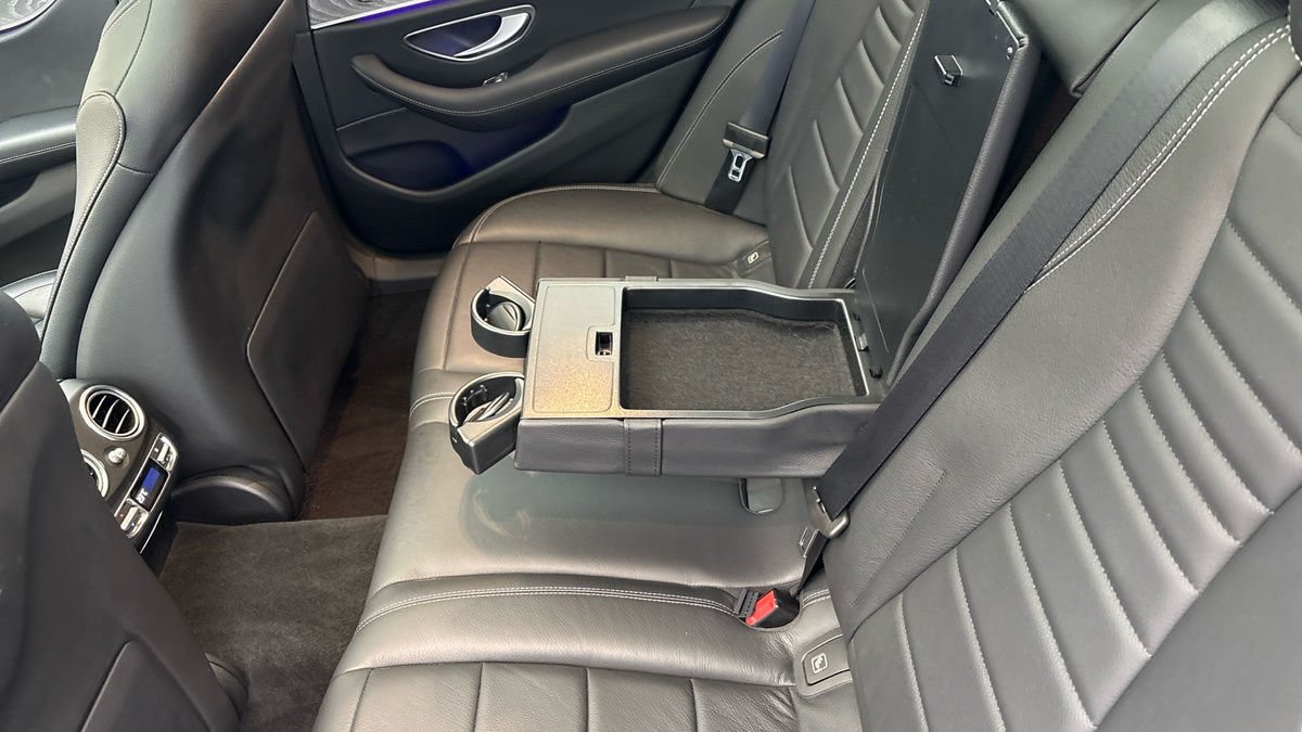 Mercedes-Benz E Class Image 9