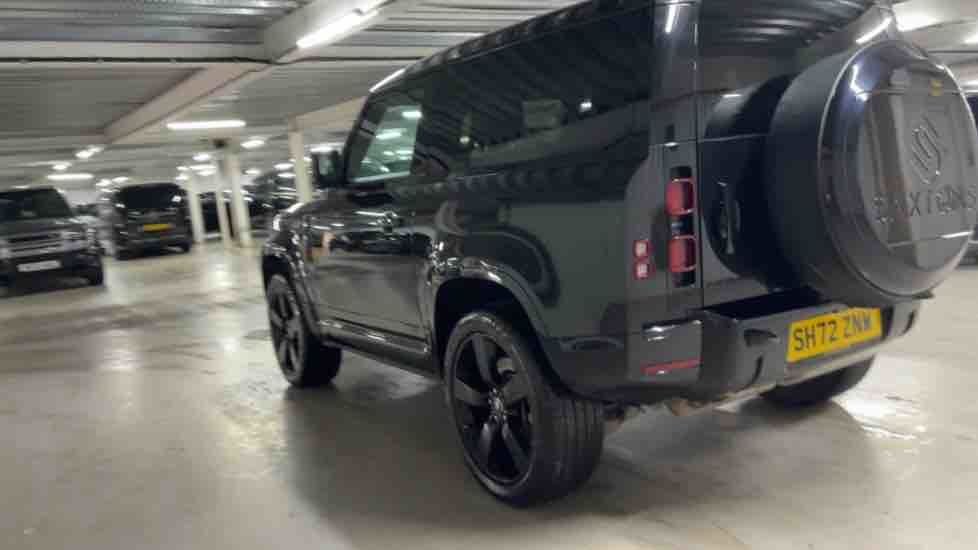 More views of Land Rover Defender 90