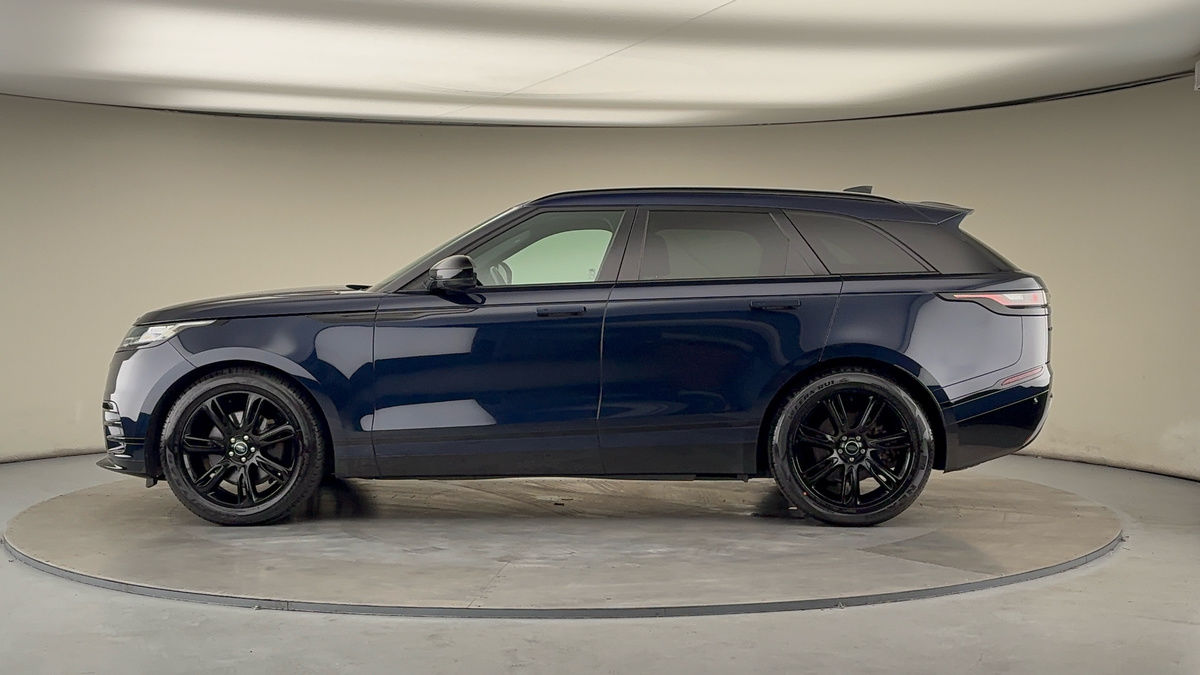 Land Rover Range Rover Velar Image 21