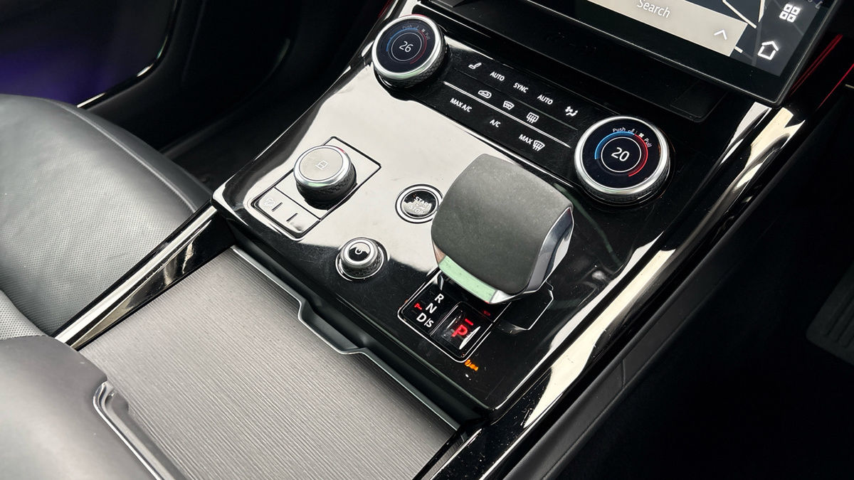 Land Rover Range Rover Sport Image 18