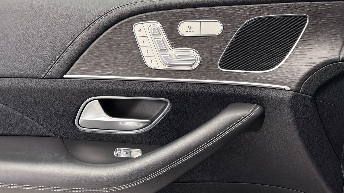 Mercedes-Benz GLE Image 19