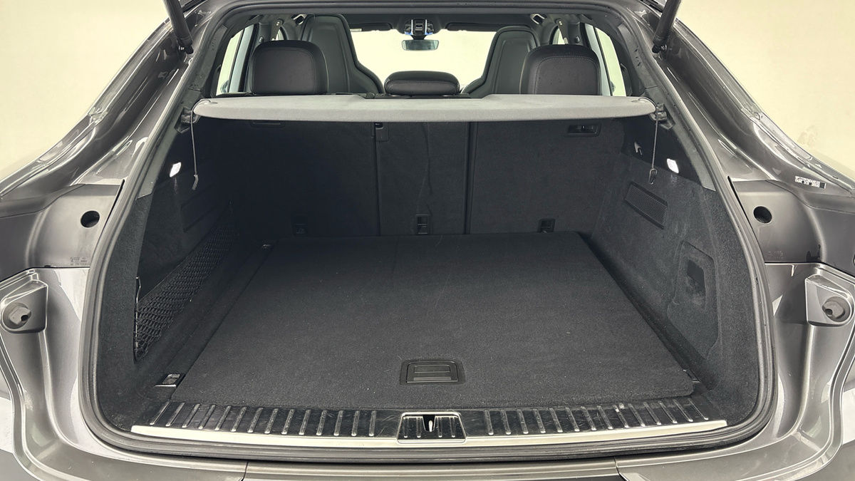 Porsche Cayenne Image 11