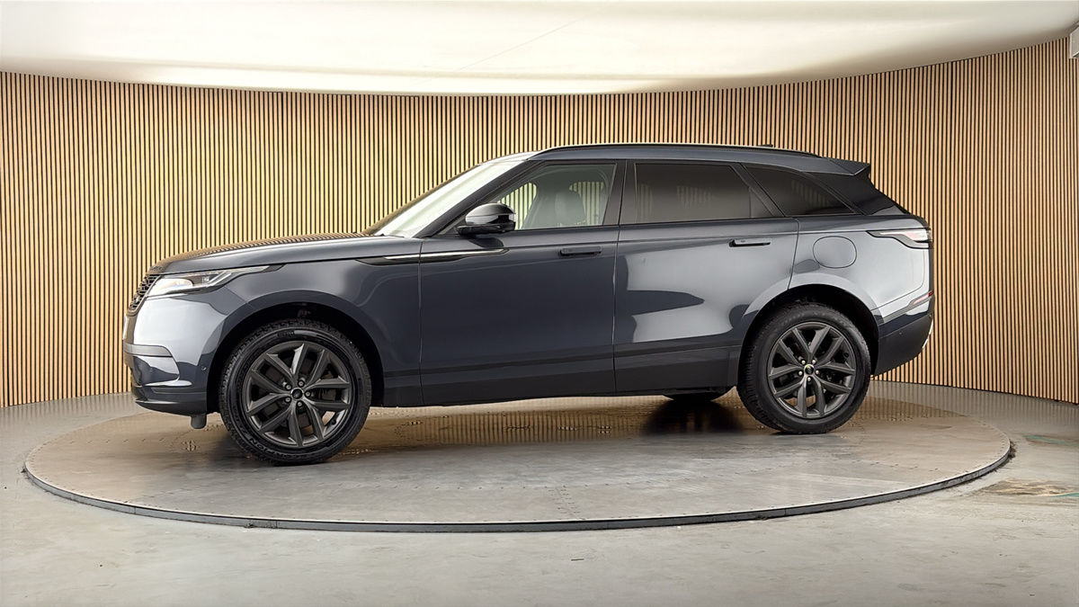 More views of Land Rover Range Rover Velar