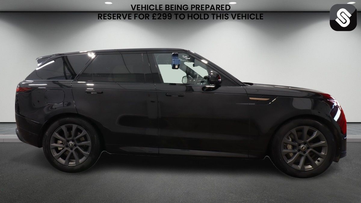 Land Rover Range Rover Sport Image 5