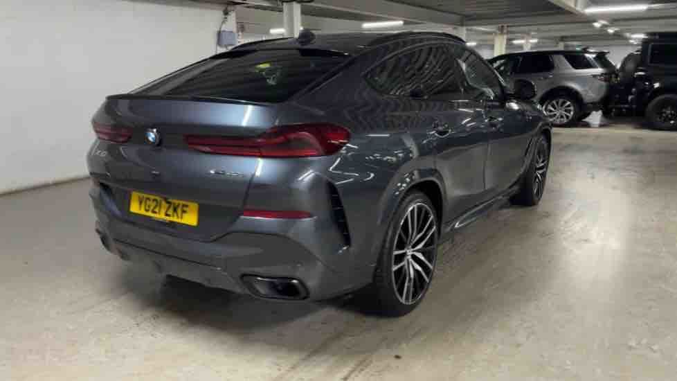 More views of BMW X6