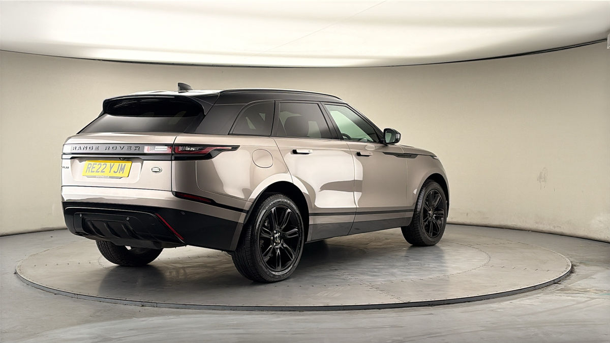 More views of Land Rover Range Rover Velar
