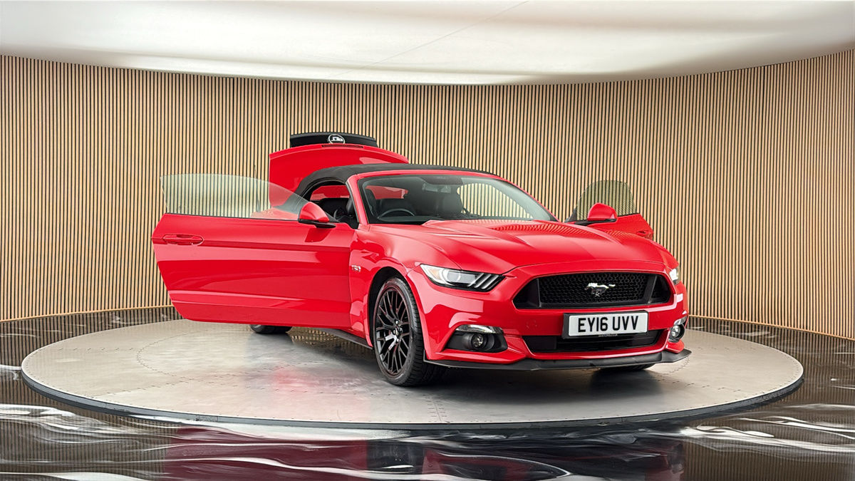 More views of Ford Mustang