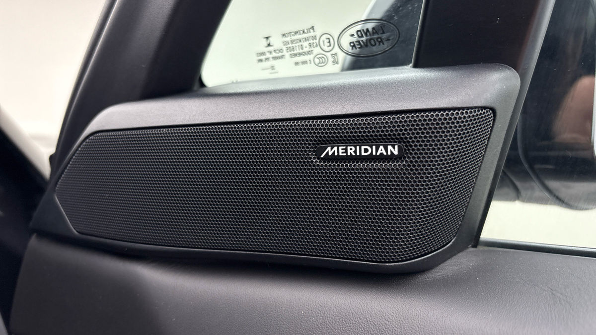 Land Rover Range Rover Sport Image 25