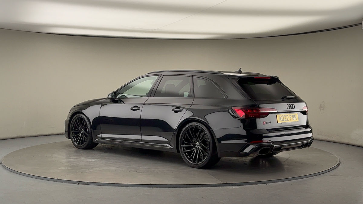 More views of Audi RS4 Avant