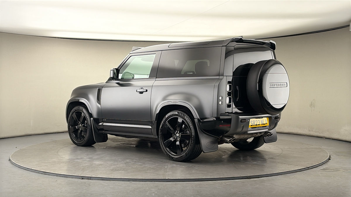 More views of Land Rover Defender 90