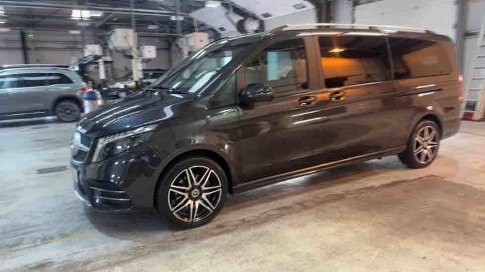 More views of Mercedes-Benz V Class
