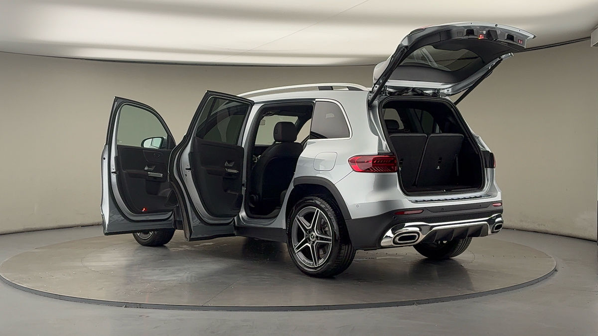 More views of Mercedes-Benz GLB