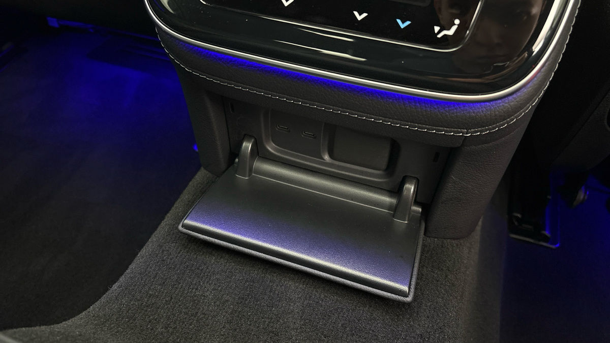 Mercedes-Benz S Class Image 29