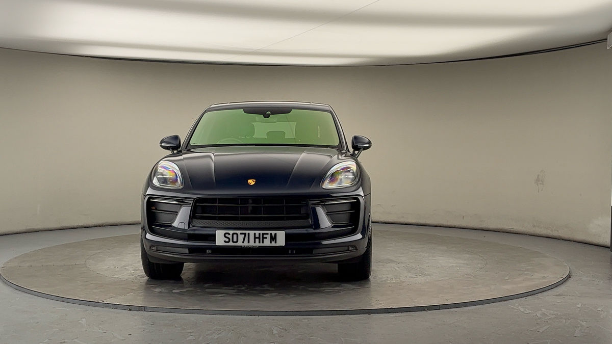 Porsche Macan Image 3