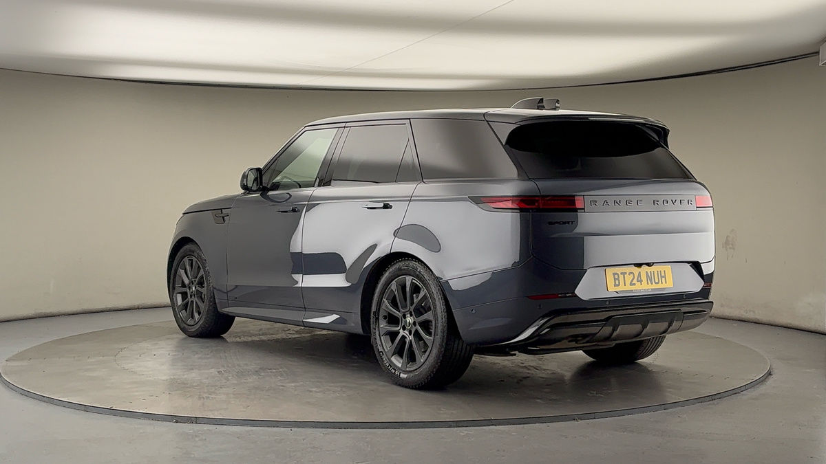Land Rover Range Rover Sport Image 2