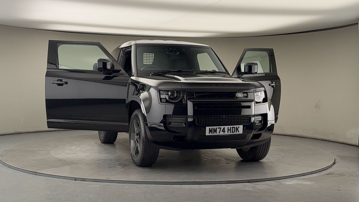 More views of Land Rover Defender 90