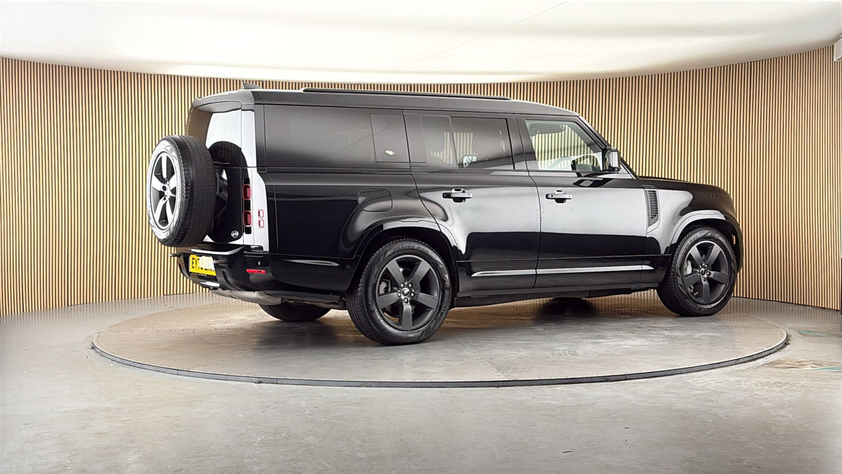 More views of Land Rover Defender 130