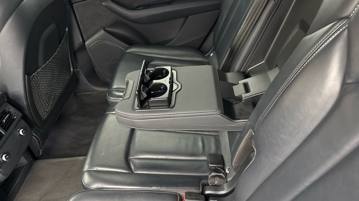 Audi Q7 Image 9