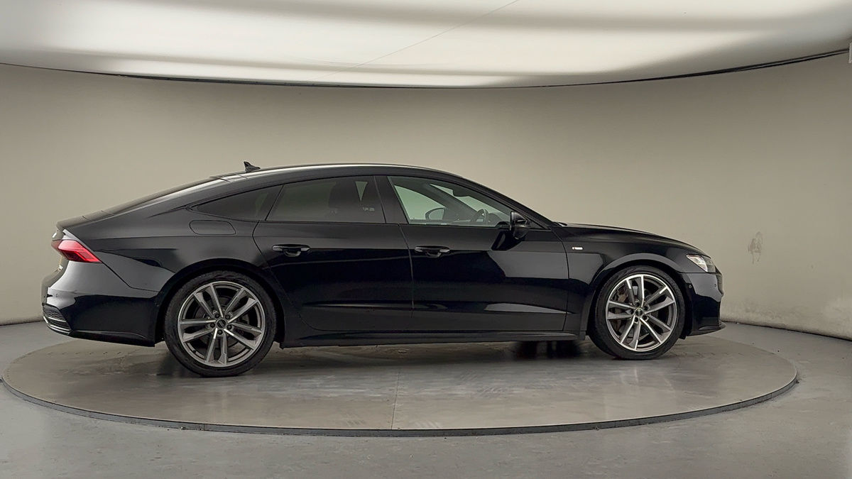 More views of Audi A7