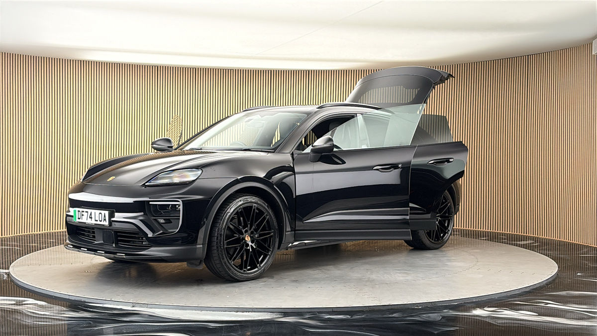 Porsche Macan Image 22