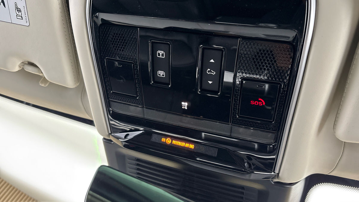 Land Rover Range Rover Image 26