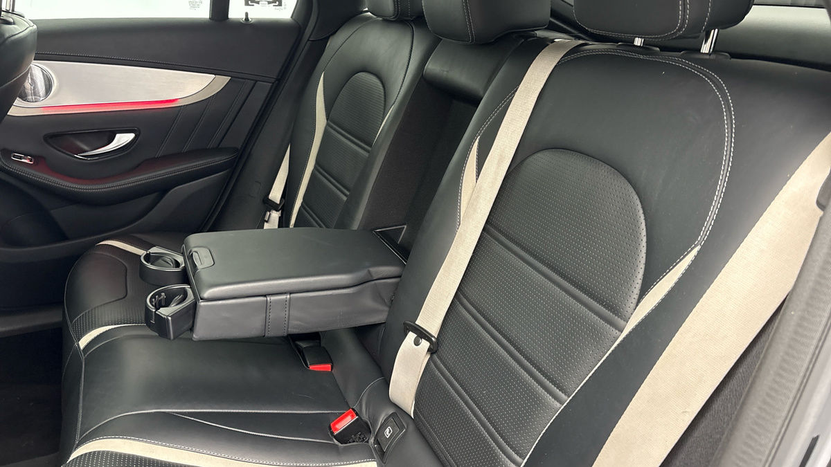 Mercedes-Benz GLC Image 9