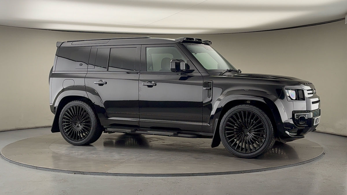 More views of Land Rover Defender 110