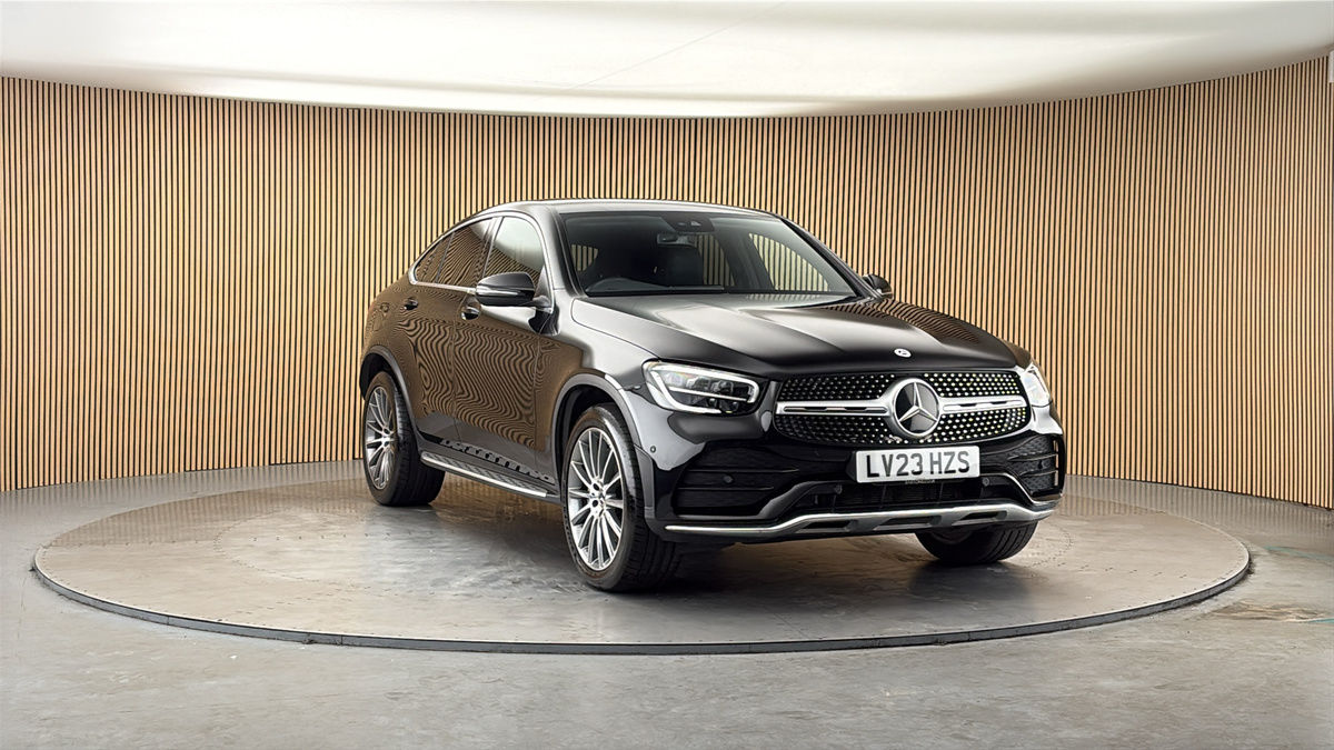 More views of Mercedes-Benz GLC
