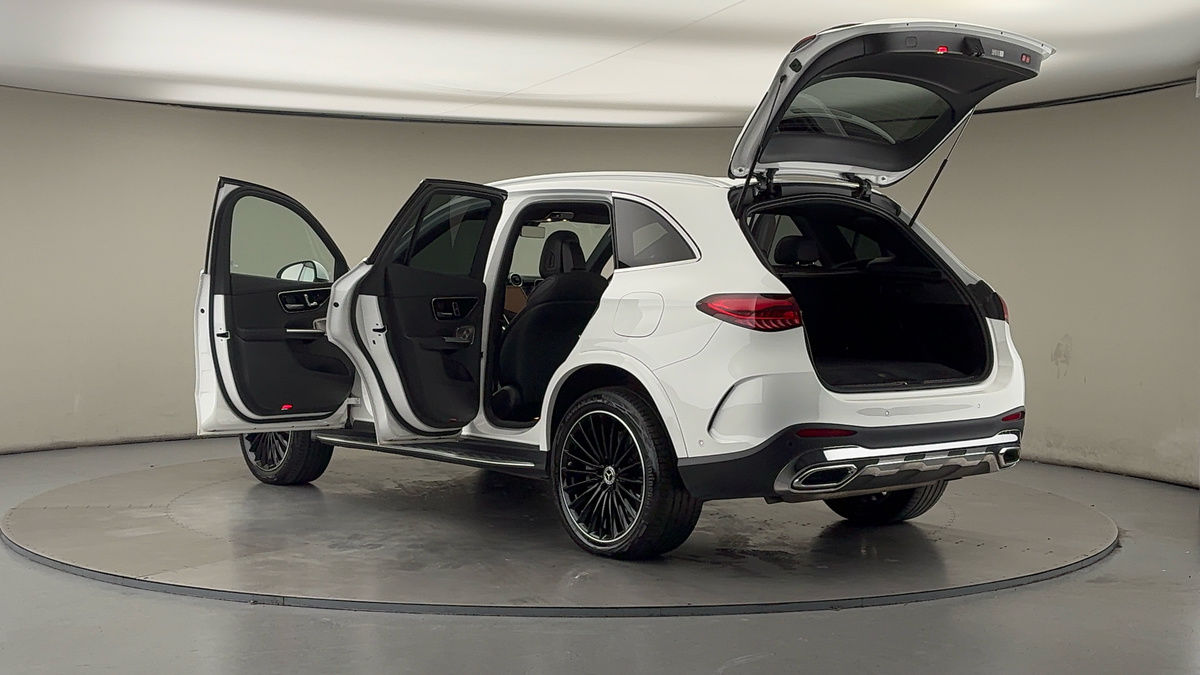 More views of Mercedes-Benz GLC