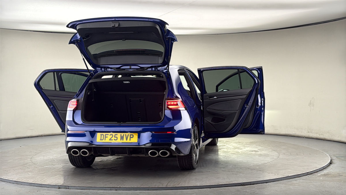 More views of Volkswagen Golf