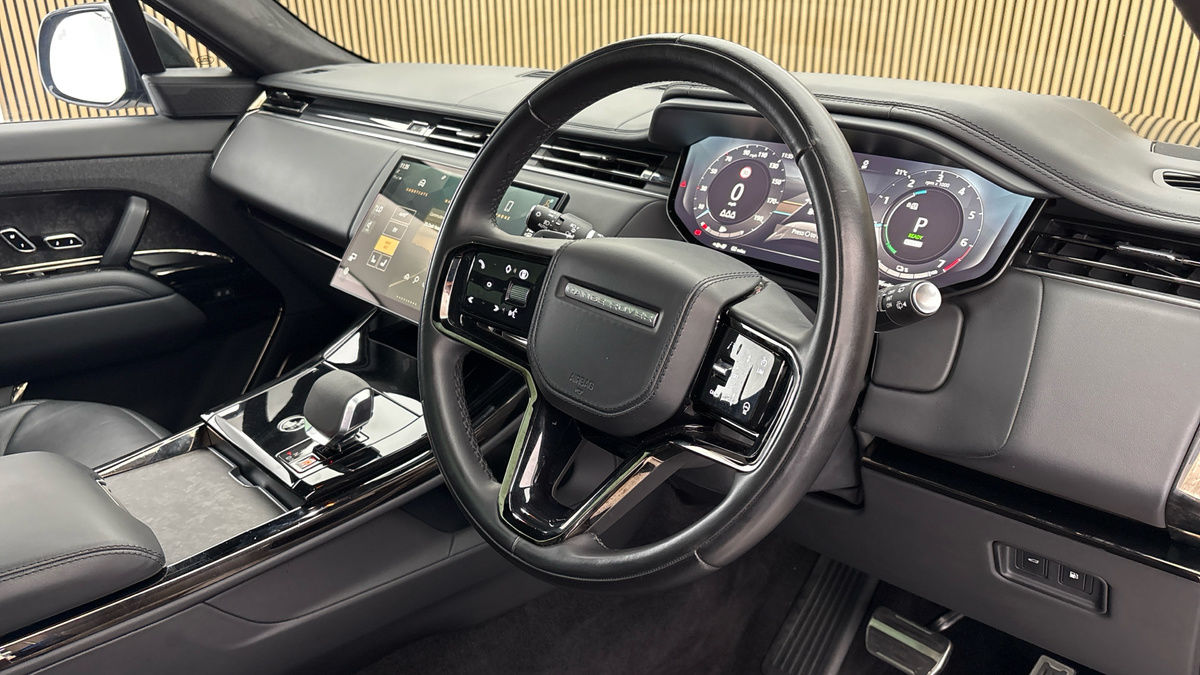 Land Rover Range Rover Sport Image 5