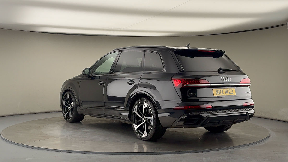 Audi Q7 Image 2