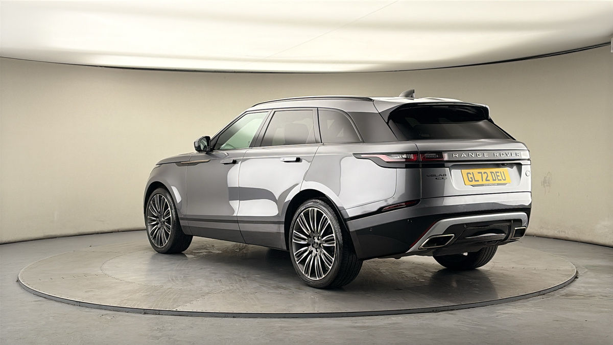 Land Rover Range Rover Velar Image 2