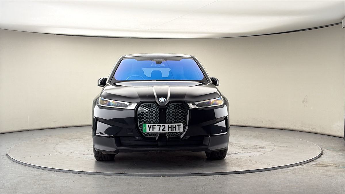 More views of BMW iX