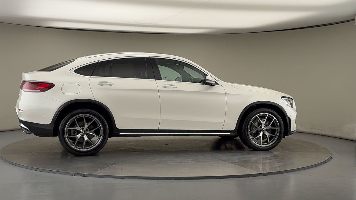 More views of Mercedes-Benz GLC