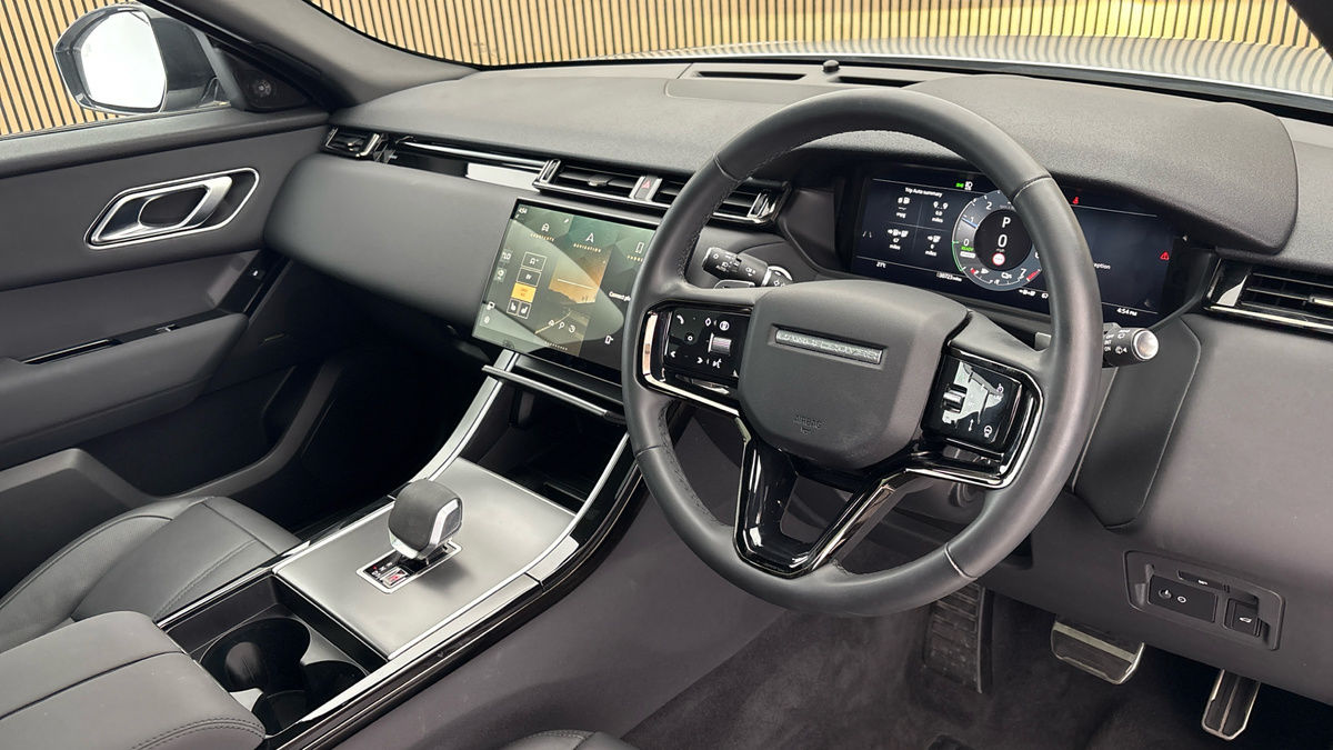 Land Rover Range Rover Velar Image 5