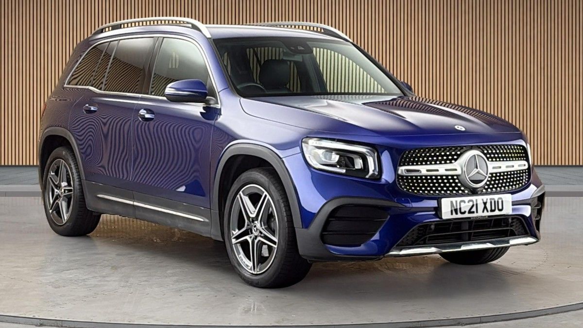 Mercedes-Benz GLB Sticky Header Image