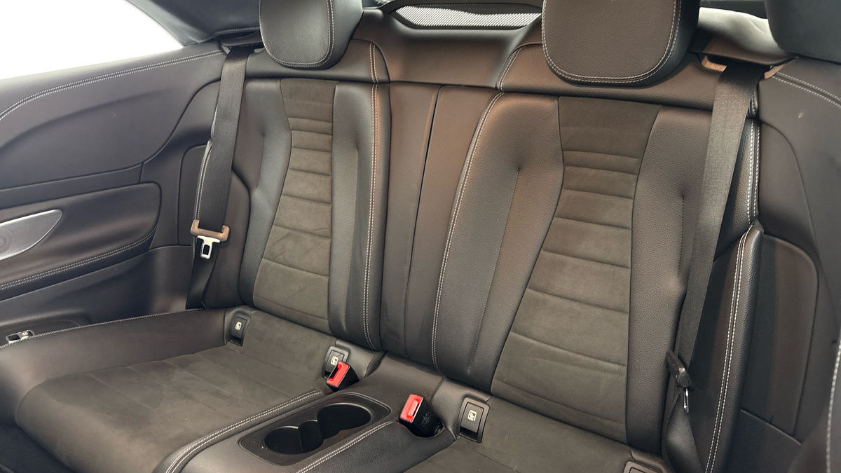 Mercedes-Benz E Class Image 8