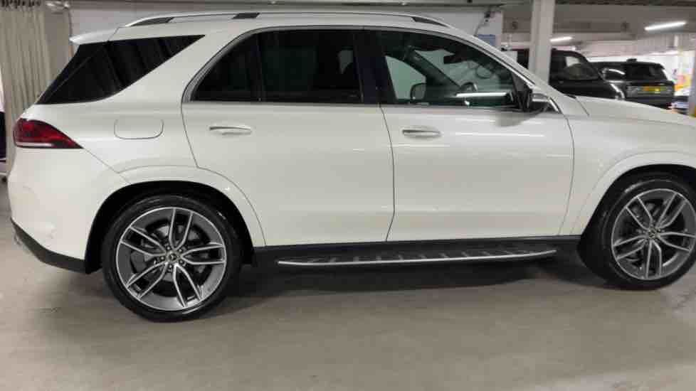 More views of Mercedes-Benz GLE