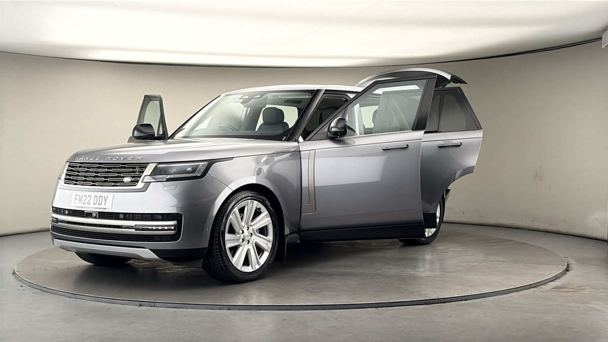 More views of Land Rover Range Rover