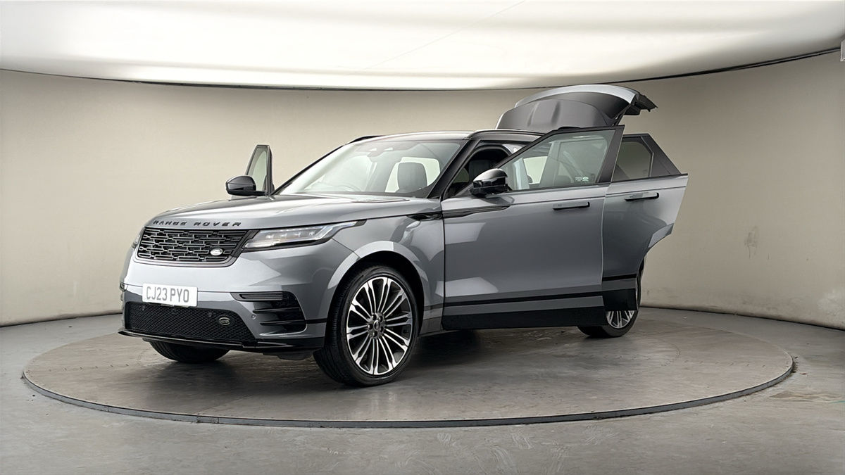 Land Rover Range Rover Velar Image 22