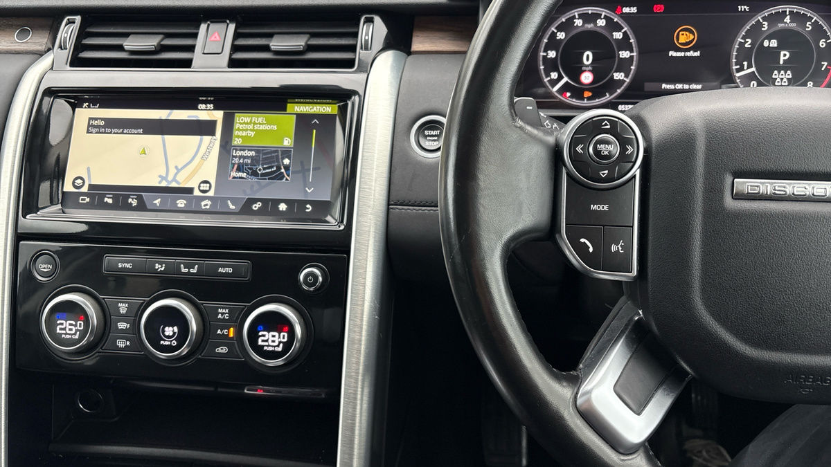 Land Rover Discovery Image 13