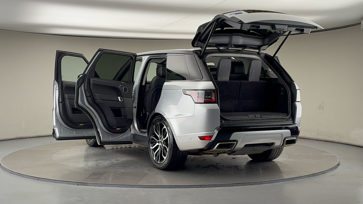 Land Rover Range Rover Sport Image 23